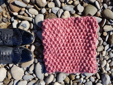 downtown-snood-we-are-knitters-wool-rose-pink-morue-5