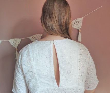 joli lab cherry blossom broderie anglaise couture blouse vieille morue 8