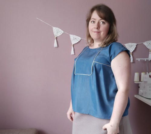 blouse robe areli république du chiffon RDC tencel passepoil doré or plastron mondial tissus vieille morue 7