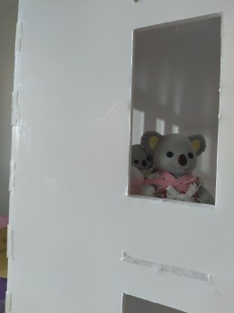 vieille morue maison de poupée miniature dollhouse 16 24 sylvanians playmobils diy tuto 13