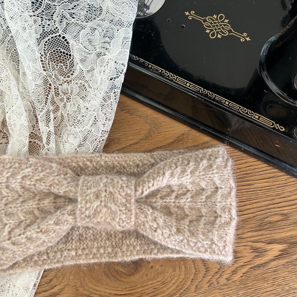 Parée pour le froid avec mon bandeau Mona